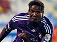 Rijkaard'ın yeni santrforu Keita
