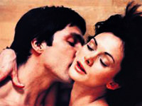 Erkekler seksten sonra internette