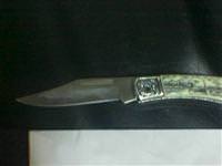 Babasını bıçakla öldürdü