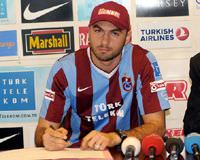 Burak Yılmaz resmen Trabzon'da