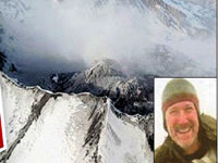 Volkana düşüp öldü