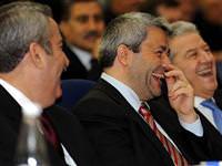 Bakan'ı kahkaya boğan anons