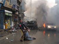 Pakistan'da bombalı saldırı: 6 ölü