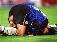 Futbolcuların en komik halleri