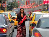Yıldızları büyüten bir aşk masalı
