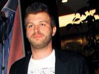 Kıvanç tek başına yakalandı