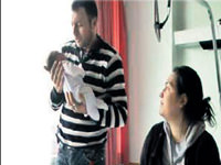 Eşine doğum yaptırdı