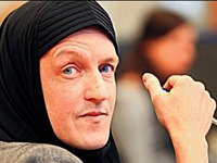 Başörtüye erkekçe destek!