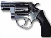 Askerler bir karı kocayı öldürdü