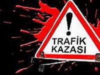 Otomobil ile motosiklet çarpıştı