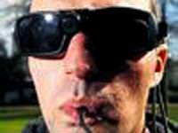 Dile takılan cihazla görülüyor