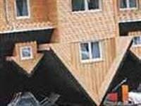 Dünyanın ilk tepetaklak evi