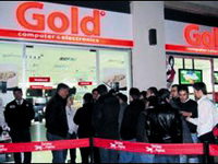 6 ilde aynı anda mağaza açtı