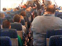 Şişman yolculara uçaklarda 2 koltuk