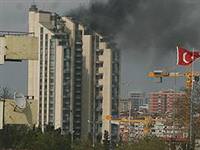 Rezidansta korkutan yangın