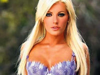 84'lük Playboy artık tek eşli