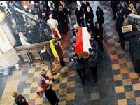 Kaczynski ve eşine hüzünlü veda