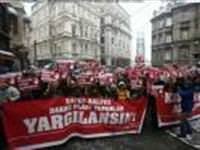 Darbelere karşı protesto