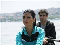 Hasret'i bekleyen süpriz!