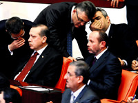 Hitler'i arıyorsan İnönü'ye bak!