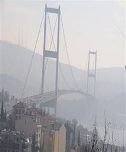 İstanbul'da deniz ulaşımına sis engeli