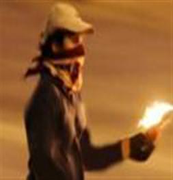 İlköğretim okuluna molotoflu saldırı