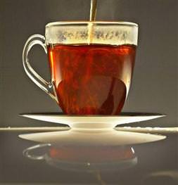 Çay içmek gerçekten harareti alır mı?