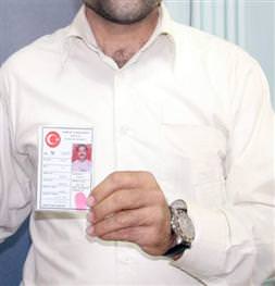 Geçici nüfus cüzdanı verildi