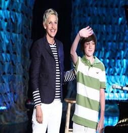 Pop şarkısının piyano versiyonu hit oldu