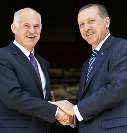 Yunanistan'la 22 anlaşma imzalandı