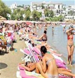 Bodrum’da plajlar doldu