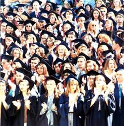 Genç nüfusun yüzde 25'i işsiz