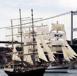 Yelkenler tarihe açıldı