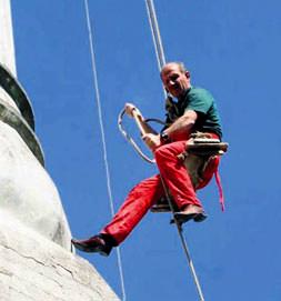 Halatın ucuna bağlı hayat