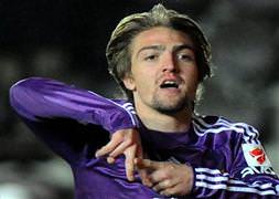 Caner Erkin gidiyor o geliyor