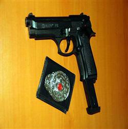 Polis müdürüne zimmet tutuklaması!