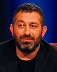 Cem Yılmaz'ın başı dertte