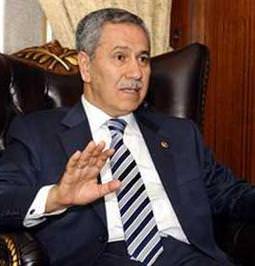 Kimse savaş ilan etmemizi beklemesin