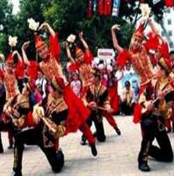 Türk dünyasının çocukları Kadıköy'de!