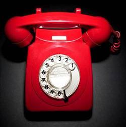 Telefonla konuşmak aşırı yemeyi engeller