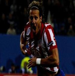 Forlan ikna edildi