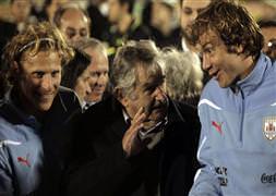 Forlan'dan Fener'e yeşil ışık