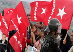 Perinçek'in sağ kolu tutuklandı