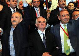 CHP'de Sav-Tekin gerilimi