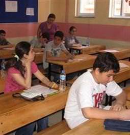 SBS'de hatalı soru iddiası