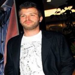 Kıvanç antika seviyormuş