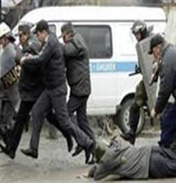 Kırgızistan yine karıştı: 12 ölü