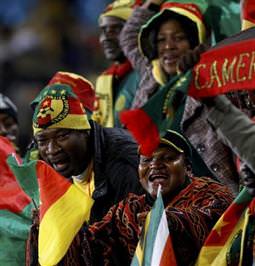 Kamerun havlu attı