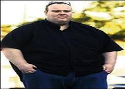 Şişman diye uçaktan atıldı
