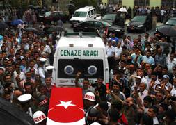 Şehit cenazesinde provokasyon